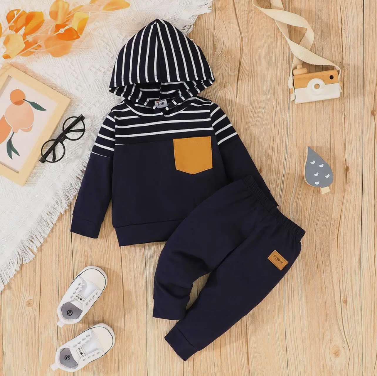 18-24 MO BOYS NAVY & GOLD POCKET SET