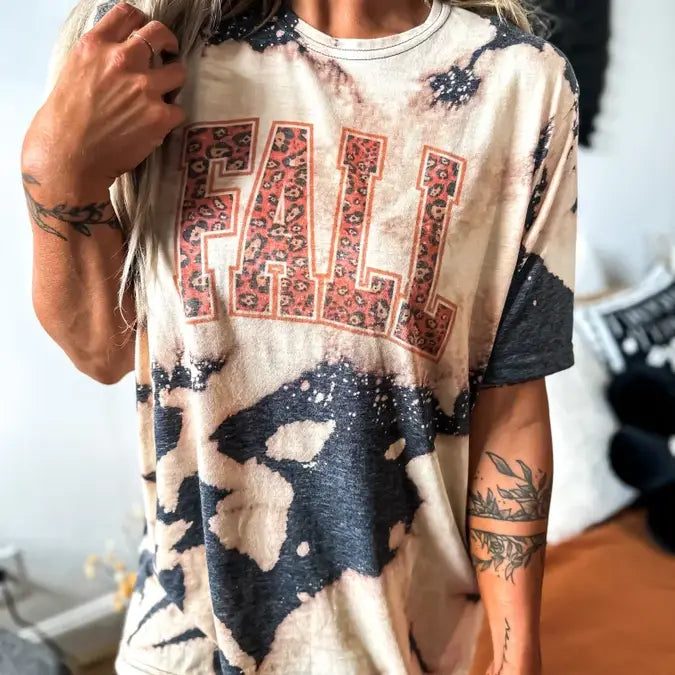 FALL GRAPHIC TEE