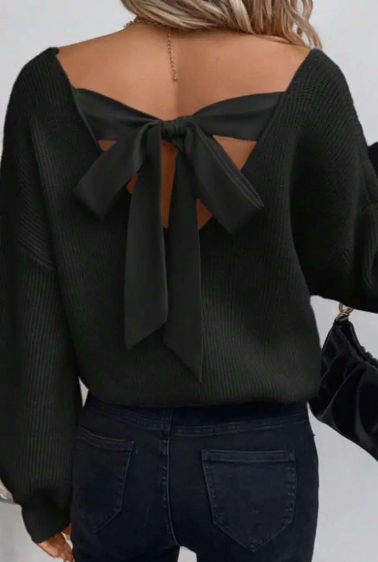 BOW BACK SWEATER