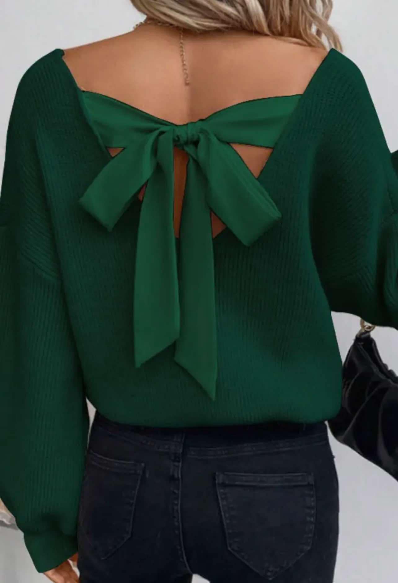 BOW BACK SWEATER