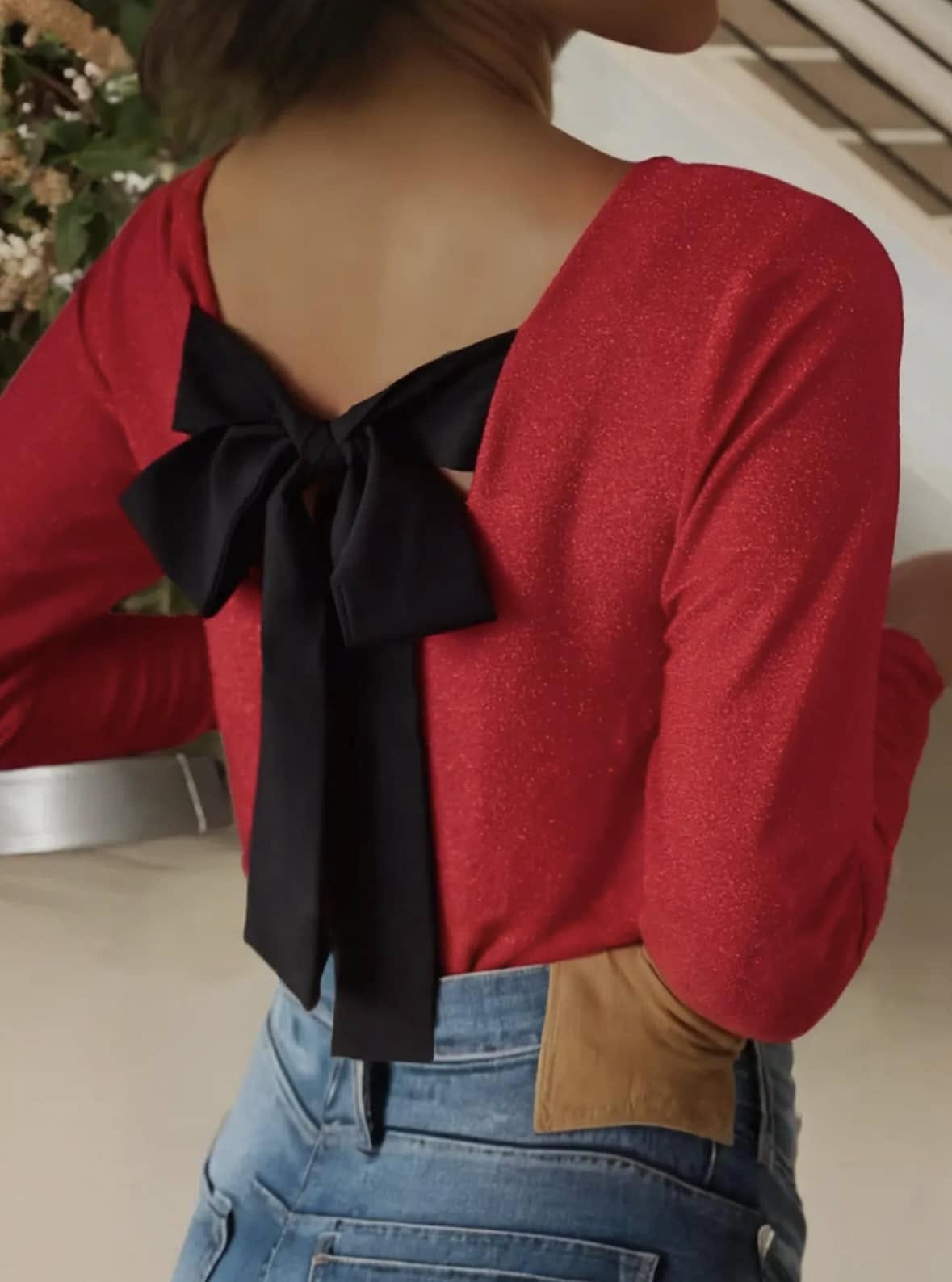 BOW BACK SWEATER