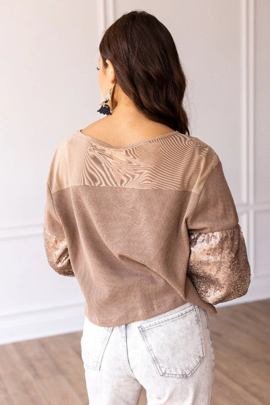 MESH TAN WAFFLE WITH SEQUINS