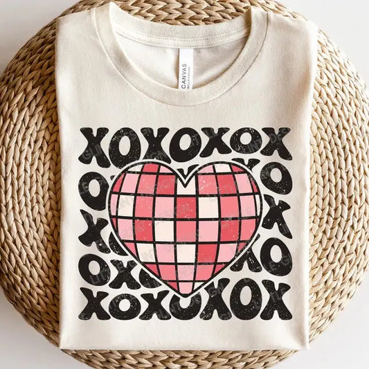 RETRO XOXO GRAPHIC TEE
